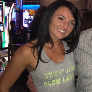 Meet your Posher, Kelly